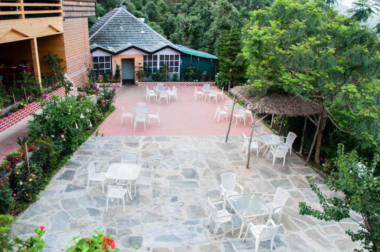 Oakwood Hamlet Resort Shimla Exterior foto