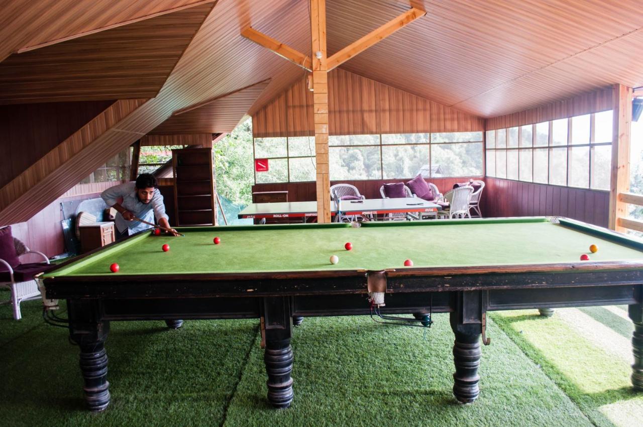 Oakwood Hamlet Resort Shimla Exterior foto