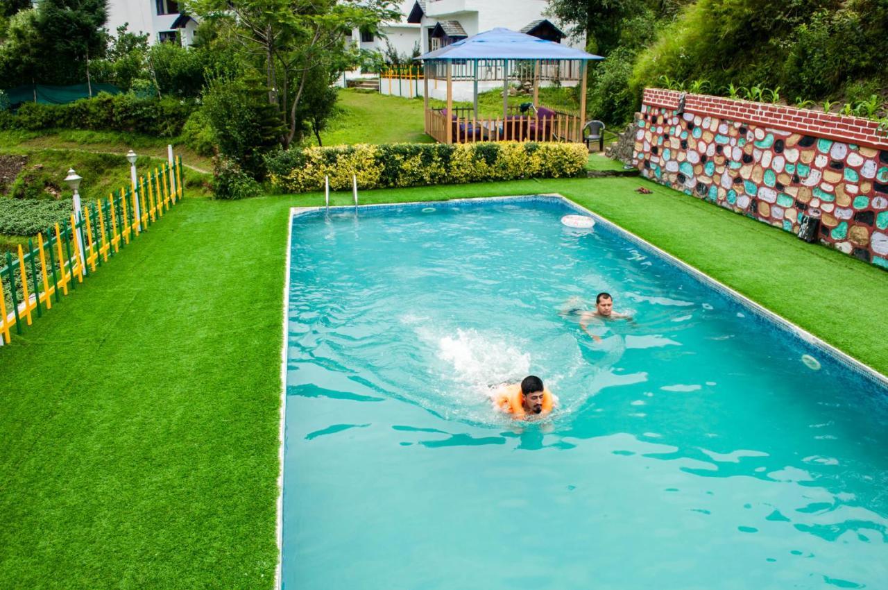 Oakwood Hamlet Resort Shimla Exterior foto