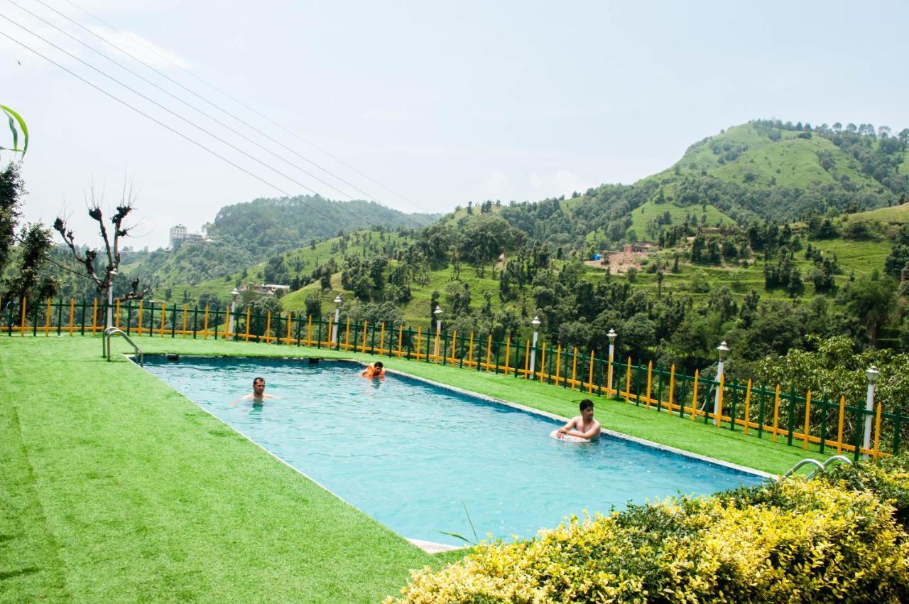 Oakwood Hamlet Resort Shimla Exterior foto