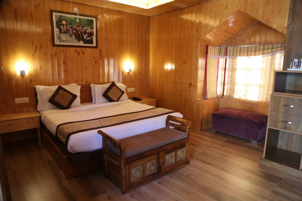 Oakwood Hamlet Resort Shimla Exterior foto