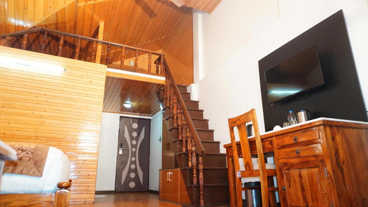Oakwood Hamlet Resort Shimla Exterior foto